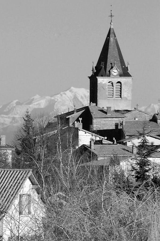 Gites Des Esselards Yzeron Exterior foto