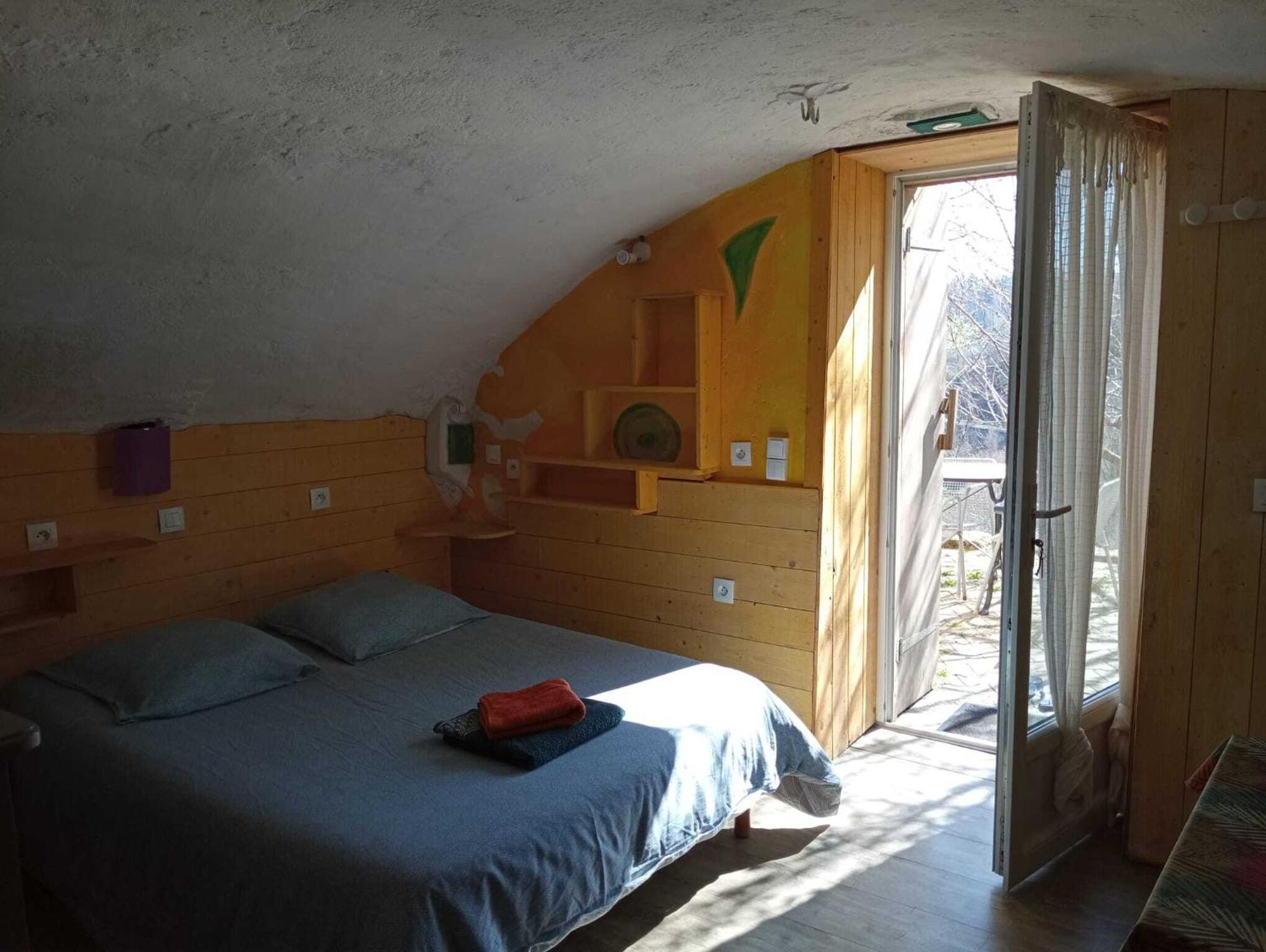 Gites Des Esselards Yzeron Zimmer foto