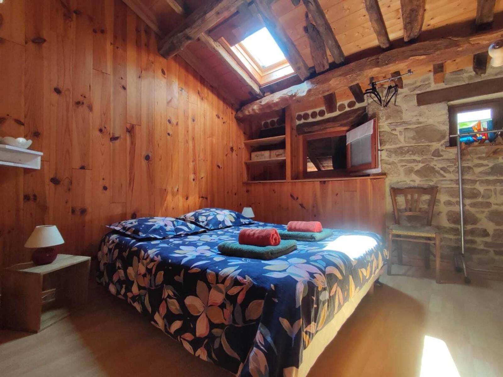 Gites Des Esselards Yzeron Zimmer foto