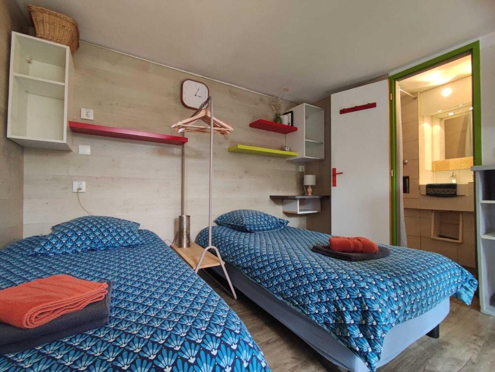 Gites Des Esselards Yzeron Zimmer foto